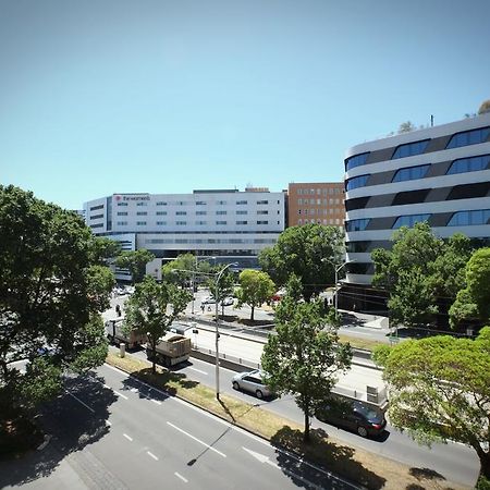 เทิร์นคีย์ แอคคอมมอเดชั่น - นอร์ท เมลเบิร์น Aparthotel ภายนอก รูปภาพ
